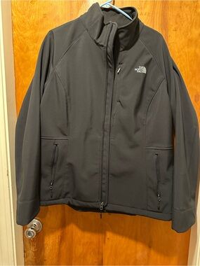 Women’s The North Face Black Softshell Jacket